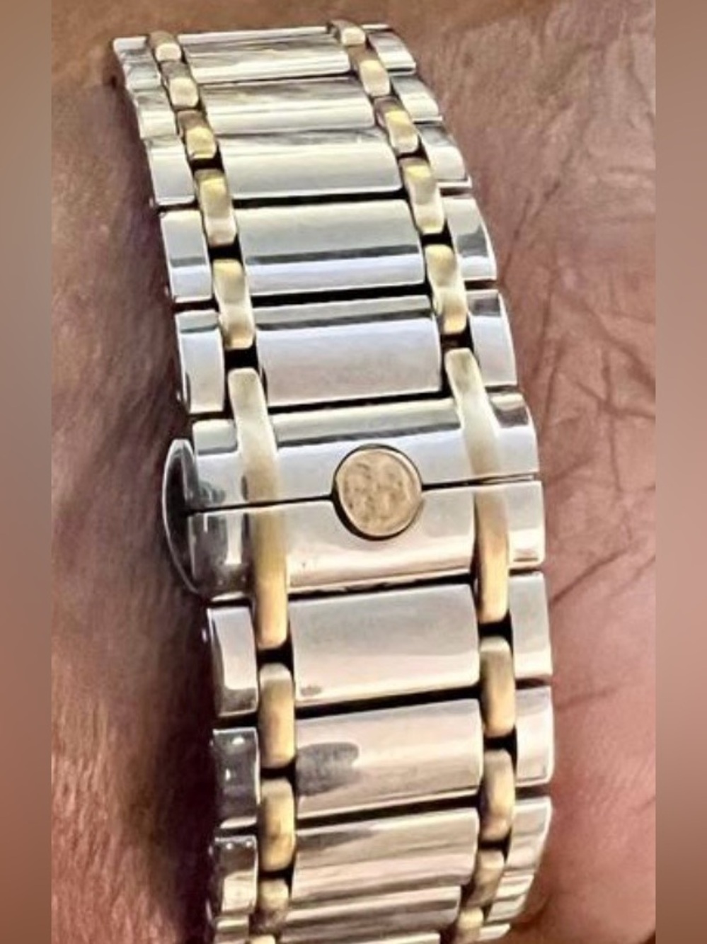 NIB Tory Burch miller two tone band for Apple Watch - Picture 7 of 7